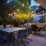 Private Guest Suite 5 Minutes To Rodeo Drive